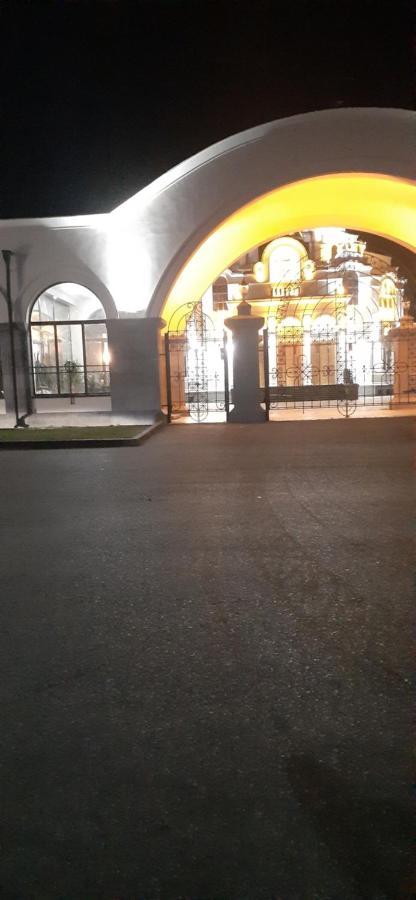 Boutique Hotel Poti Luaran gambar