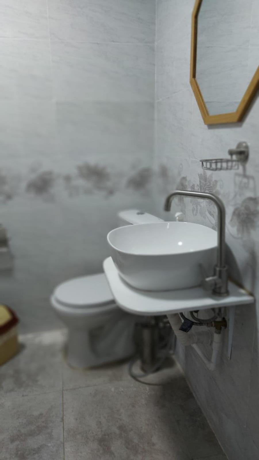 Boutique Hotel Poti Luaran gambar